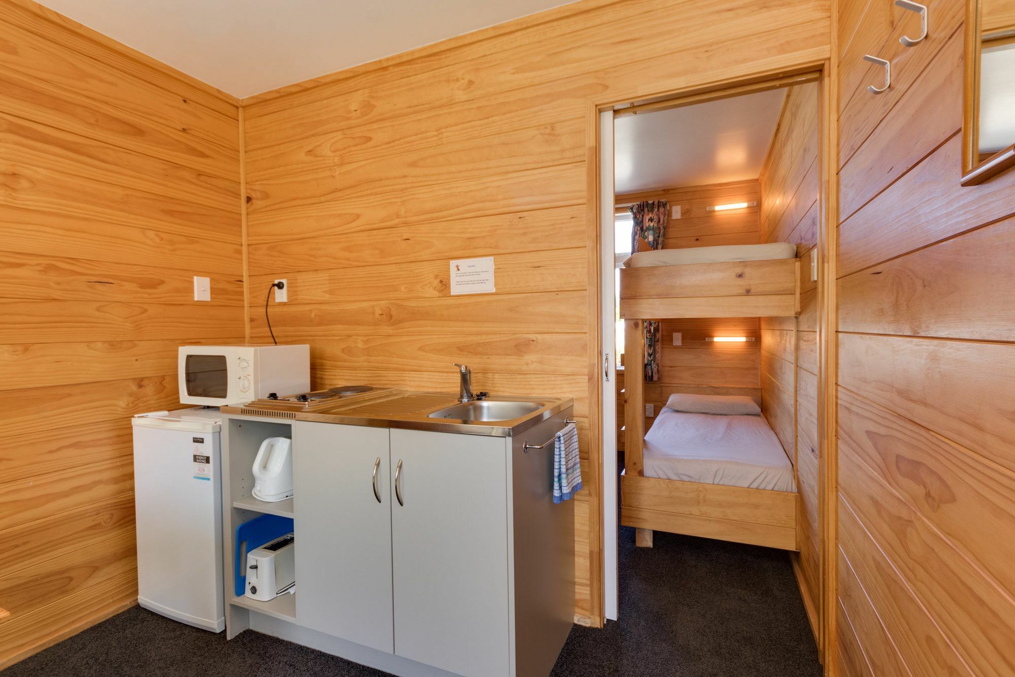 Wellington Top 10 Holiday Park Lower Hutt Eksteriør billede